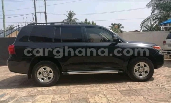 Buy Used Toyota Land Cruiser Black Car in Accra in Greater Accra Buy Used Toyota Land Cruiser Black Car in Accra in Greater Accra