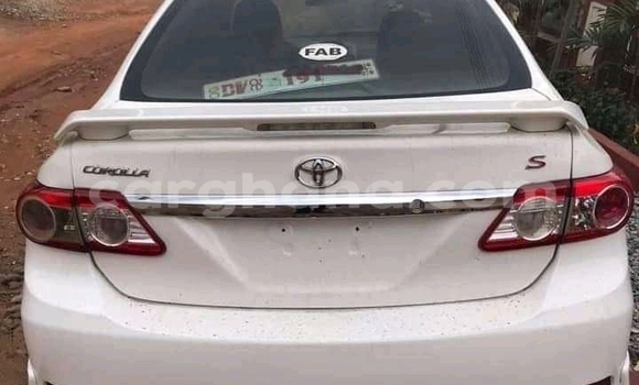 Buy Used Toyota Corolla White Car in Accra in Greater Accra Buy Used Toyota Corolla White Car in Accra in Greater Accra