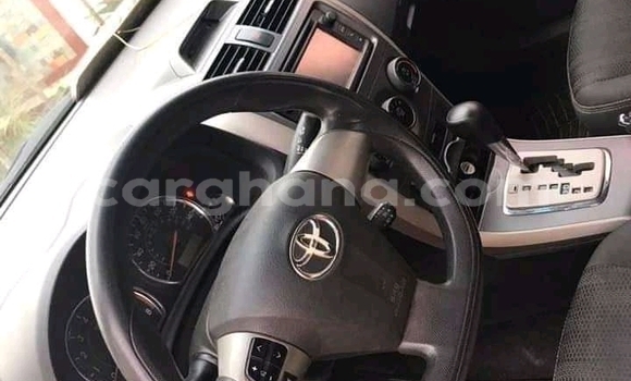 Buy Used Toyota Corolla White Car in Accra in Greater Accra Buy Used Toyota Corolla White Car in Accra in Greater Accra