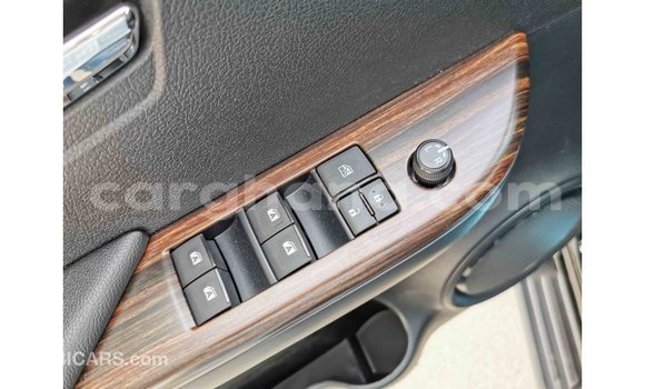 Sayi Imported Toyota Hilux Black Mota in Import - Dubai a Ashanti Sayi Imported Toyota Hilux Black Mota in Import - Dubai a Ashanti