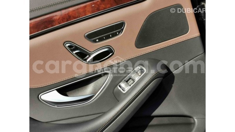 Big with watermark mercedes benz a200 ashanti import dubai 35156