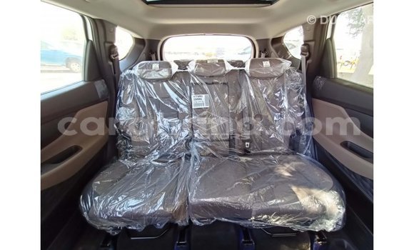 Buy Import Hyundai Santa Fe White Car in Import - Dubai in Ashanti Buy Import Hyundai Santa Fe White Car in Import - Dubai in Ashanti