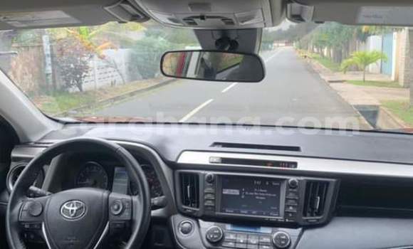 Buy Used Toyota RAV4 Red Car in Sekondi–Takoradi Metropolitan in Western Buy Used Toyota RAV4 Red Car in Sekondi–Takoradi Metropolitan in Western