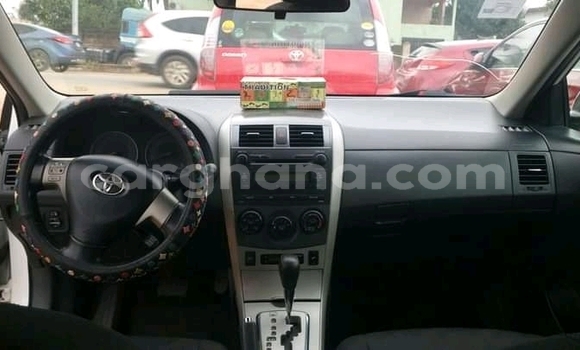 Buy Used Toyota Corolla White Car in Accra in Greater Accra Buy Used Toyota Corolla White Car in Accra in Greater Accra
