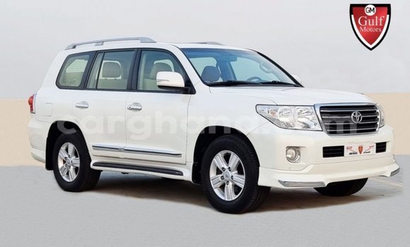Buy Import Toyota Land Cruiser White Car in Import - Dubai in Ashanti
