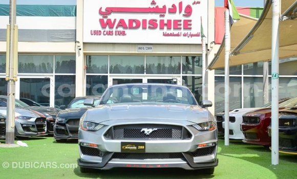 Ra Imported Ford Mustang Miiran Ọkọ̀ in Import - Dubai ni Ashanti Ra Imported Ford Mustang Miiran Ọkọ̀ in Import - Dubai ni Ashanti