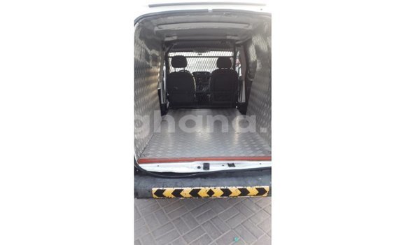 Ra Imported Peugeot Partner funfun Ọkọ̀ in Import - Dubai ni Ashanti Ra Imported Peugeot Partner funfun Ọkọ̀ in Import - Dubai ni Ashanti