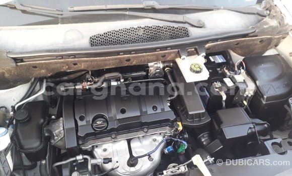 Ra Imported Peugeot Partner funfun Ọkọ̀ in Import - Dubai ni Ashanti Ra Imported Peugeot Partner funfun Ọkọ̀ in Import - Dubai ni Ashanti