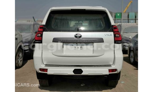 Sayi Imported Toyota Prado White Mota in Import - Dubai a Ashanti Sayi Imported Toyota Prado White Mota in Import - Dubai a Ashanti