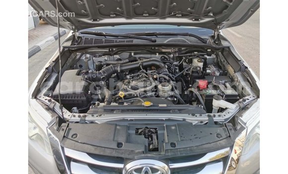 Sayi Imported Toyota Fortuner Sauran Mota in Import - Dubai a Ashanti Sayi Imported Toyota Fortuner Sauran Mota in Import - Dubai a Ashanti