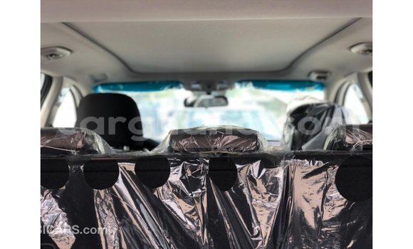 Buy Import Hyundai Santa Fe White Car in Import - Dubai in Ashanti Buy Import Hyundai Santa Fe White Car in Import - Dubai in Ashanti