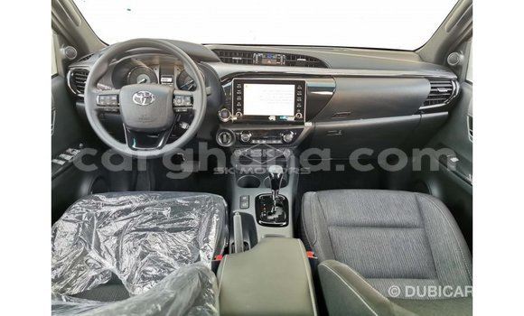 Buy Import Toyota Hilux Red Car in Import - Dubai in Ashanti Buy Import Toyota Hilux Red Car in Import - Dubai in Ashanti