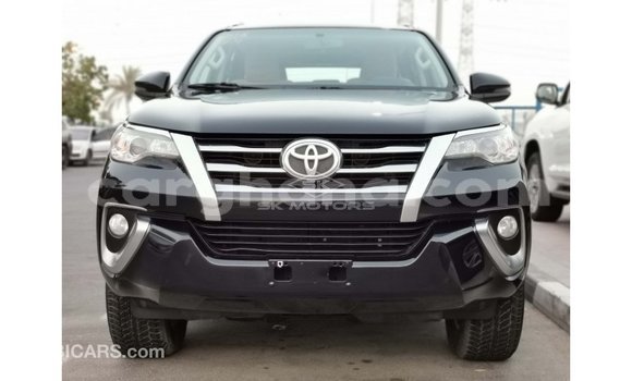 Sayi Imported Toyota Fortuner Black Mota in Import - Dubai a Ashanti Sayi Imported Toyota Fortuner Black Mota in Import - Dubai a Ashanti