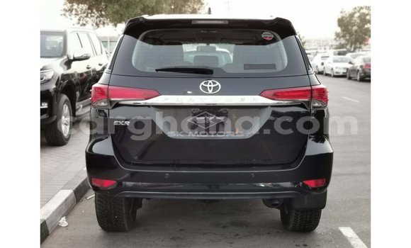 Sayi Imported Toyota Fortuner Black Mota in Import - Dubai a Ashanti Sayi Imported Toyota Fortuner Black Mota in Import - Dubai a Ashanti