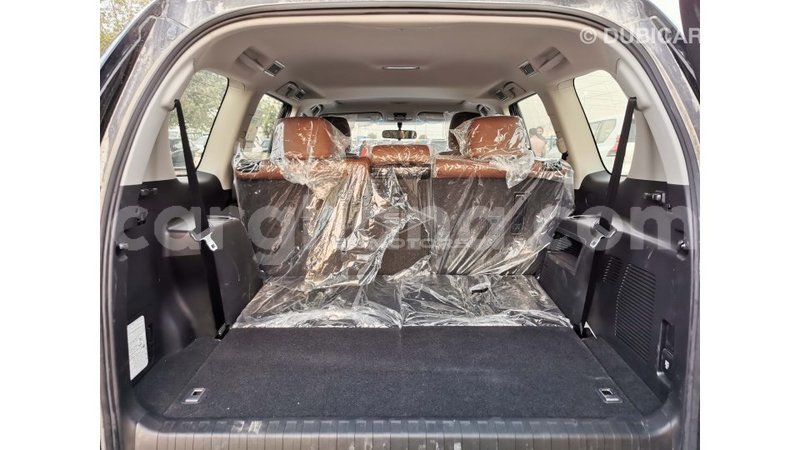 Big with watermark toyota prado ashanti import dubai 35260