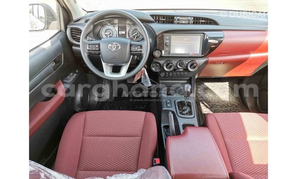Buy Import Toyota Hilux White Car in Import - Dubai in Ashanti Buy Import Toyota Hilux White Car in Import - Dubai in Ashanti
