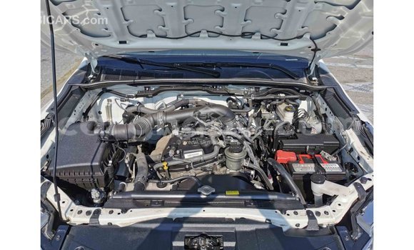 Buy Import Toyota Fortuner White Car in Import - Dubai in Ashanti Buy Import Toyota Fortuner White Car in Import - Dubai in Ashanti