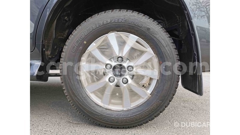 Big with watermark toyota land cruiser ashanti import dubai 35267