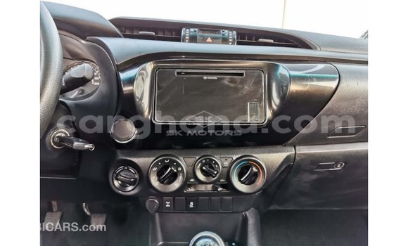 Buy Import Toyota Hilux White Car in Import - Dubai in Ashanti Buy Import Toyota Hilux White Car in Import - Dubai in Ashanti