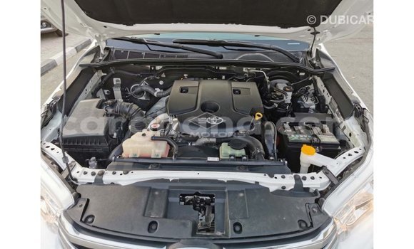 Buy Import Toyota Hilux White Car in Import - Dubai in Ashanti Buy Import Toyota Hilux White Car in Import - Dubai in Ashanti