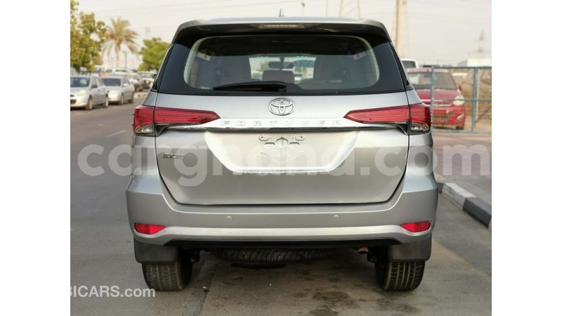 Big with watermark toyota fortuner ashanti import dubai 35294