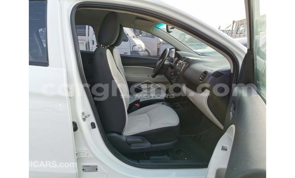 Sayi Imported Mitsubishi i White Mota in Import - Dubai a Ashanti Sayi Imported Mitsubishi i White Mota in Import - Dubai a Ashanti