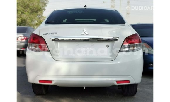 Sayi Imported Mitsubishi Attrage White Mota in Import - Dubai a Ashanti Sayi Imported Mitsubishi Attrage White Mota in Import - Dubai a Ashanti