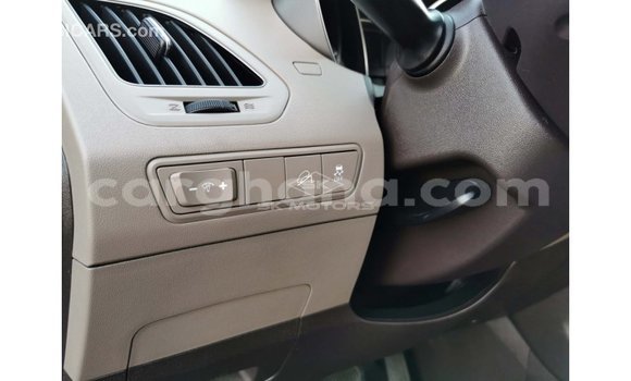 Buy Import Hyundai Tucson Blue Car in Import - Dubai in Ashanti Buy Import Hyundai Tucson Blue Car in Import - Dubai in Ashanti