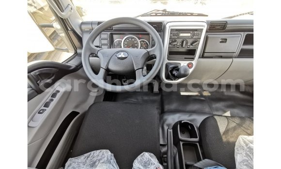Sayi Imported Mitsubishi Fuso White Babbar mota in Import - Dubai a Ashanti Sayi Imported Mitsubishi Fuso White Babbar mota in Import - Dubai a Ashanti