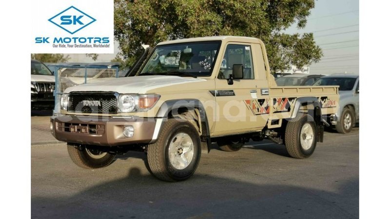 Big with watermark toyota land cruiser ashanti import dubai 35332