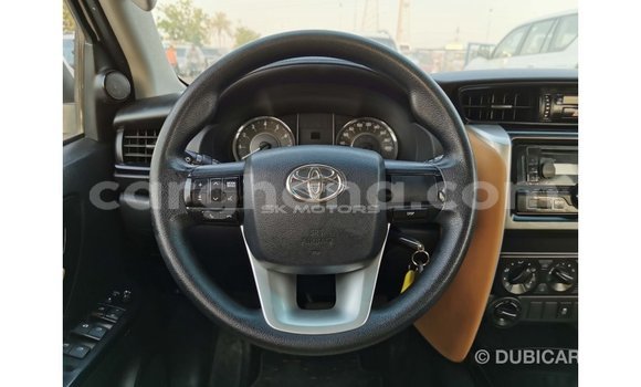 Ra Imported Toyota Fortuner funfun Ọkọ̀ in Import - Dubai ni Ashanti Ra Imported Toyota Fortuner funfun Ọkọ̀ in Import - Dubai ni Ashanti
