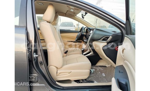 Ra Imported Toyota Yaris Miiran Ọkọ̀ in Import - Dubai ni Ashanti Ra Imported Toyota Yaris Miiran Ọkọ̀ in Import - Dubai ni Ashanti
