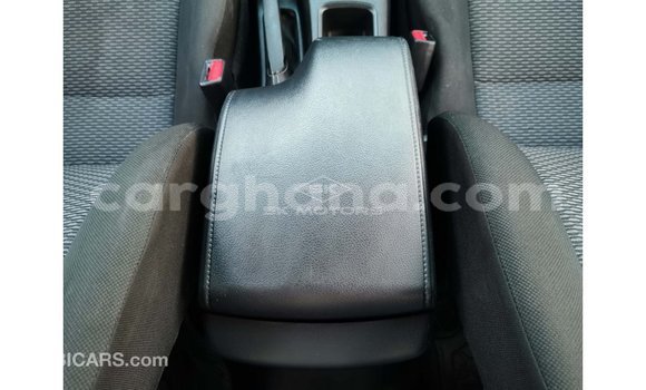 Buy Import Toyota Hilux White Car in Import - Dubai in Ashanti Buy Import Toyota Hilux White Car in Import - Dubai in Ashanti