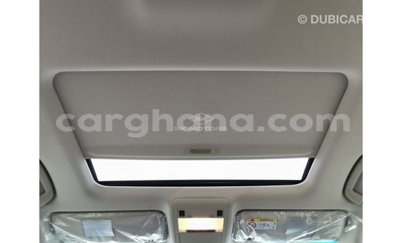 Buy Import Toyota Land Cruiser White Car in Import - Dubai in Ashanti Buy Import Toyota Land Cruiser White Car in Import - Dubai in Ashanti