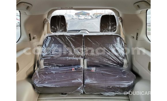 Buy Import Toyota Land Cruiser White Car in Import - Dubai in Ashanti Buy Import Toyota Land Cruiser White Car in Import - Dubai in Ashanti