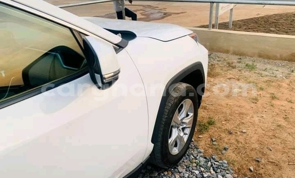 Sayi Na hannu Toyota Highlander White Mota in Accra a Greater Accra Sayi Na hannu Toyota Highlander White Mota in Accra a Greater Accra