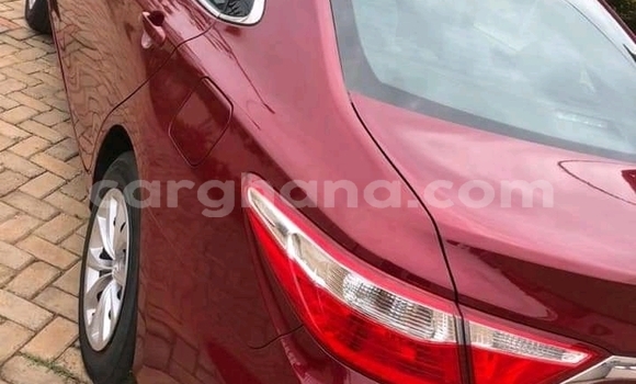 Sayi Na hannu Toyota Camry Red Mota in Accra a Greater Accra Sayi Na hannu Toyota Camry Red Mota in Accra a Greater Accra