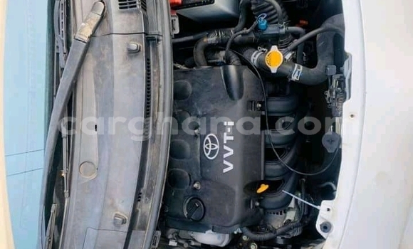Buy Used Toyota Vitz White Car in Accra in Greater Accra Buy Used Toyota Vitz White Car in Accra in Greater Accra
