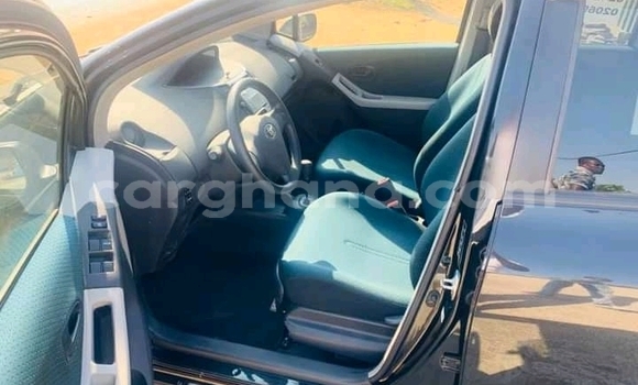 Sayi Na hannu Toyota Vitz Black Mota in Accra a Greater Accra Sayi Na hannu Toyota Vitz Black Mota in Accra a Greater Accra