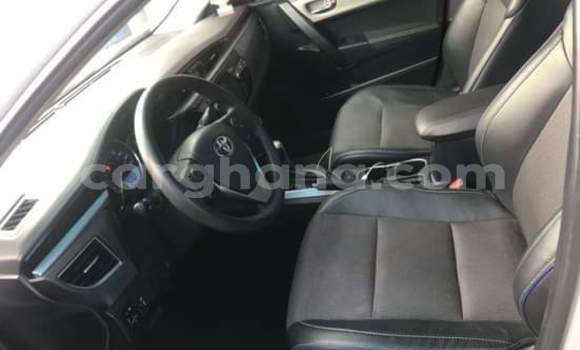 Buy Used Toyota Corolla White Car in Sekondi–Takoradi Metropolitan in Western Buy Used Toyota Corolla White Car in Sekondi–Takoradi Metropolitan in Western