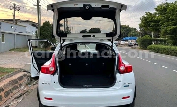 Buy Used Nissan Juke White Car in Accra in Greater Accra Buy Used Nissan Juke White Car in Accra in Greater Accra
