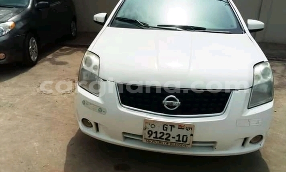 Buy Used Nissan Sentra White Car in Accra in Greater Accra