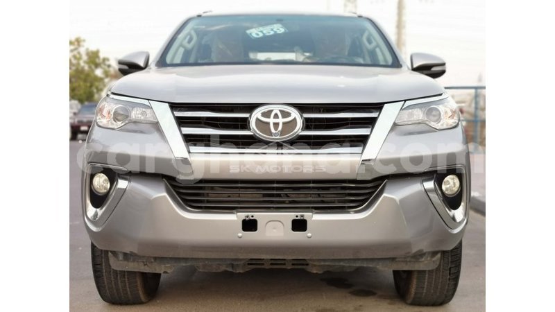 Big with watermark toyota fortuner ashanti import dubai 35439