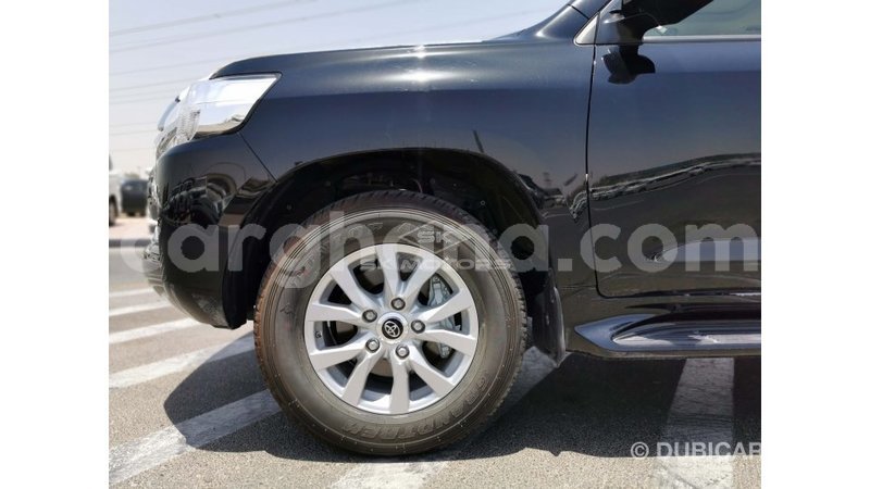 Big with watermark toyota land cruiser ashanti import dubai 35448