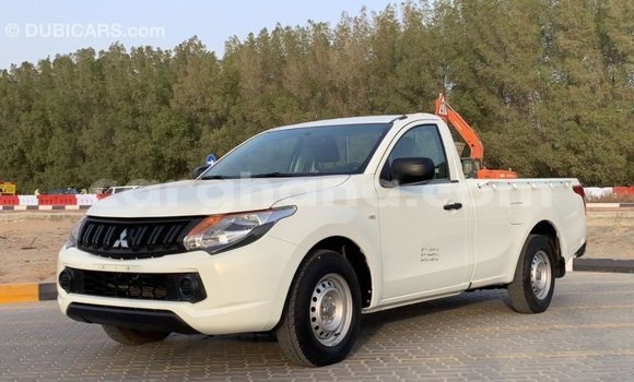 Ra Imported Mitsubishi L200 funfun Ọkọ̀ in Import - Dubai ni Ashanti Ra Imported Mitsubishi L200 funfun Ọkọ̀ in Import - Dubai ni Ashanti