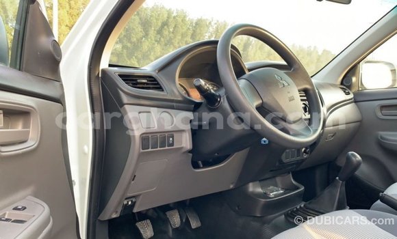 Ra Imported Mitsubishi L200 funfun Ọkọ̀ in Import - Dubai ni Ashanti Ra Imported Mitsubishi L200 funfun Ọkọ̀ in Import - Dubai ni Ashanti