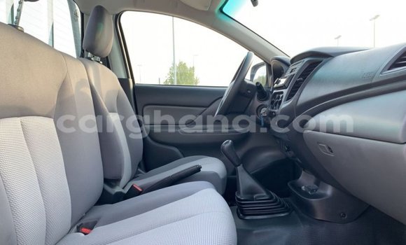 Ra Imported Mitsubishi L200 funfun Ọkọ̀ in Import - Dubai ni Ashanti Ra Imported Mitsubishi L200 funfun Ọkọ̀ in Import - Dubai ni Ashanti