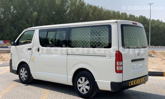 Buy Import Toyota Hiace White Car in Import - Dubai in Ashanti Buy Import Toyota Hiace White Car in Import - Dubai in Ashanti