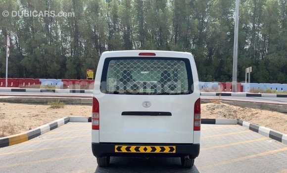 Buy Import Toyota Hiace White Car in Import - Dubai in Ashanti Buy Import Toyota Hiace White Car in Import - Dubai in Ashanti