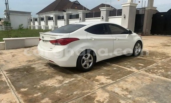 Buy Used Hyundai Elantra White Car in Sekondi–Takoradi Metropolitan in Western Buy Used Hyundai Elantra White Car in Sekondi–Takoradi Metropolitan in Western
